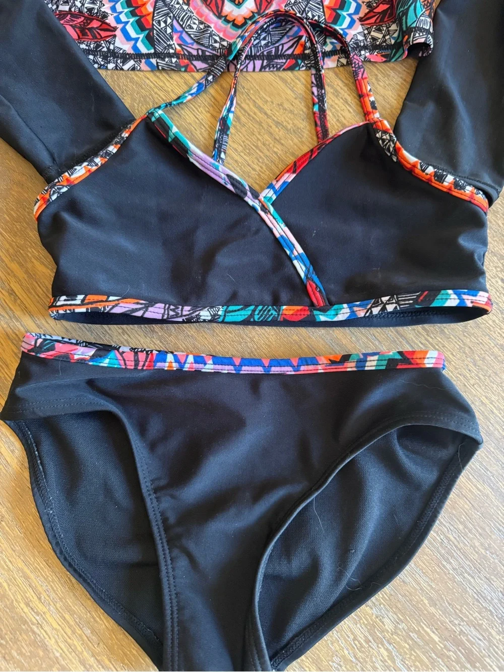 Girls swimsuit 3 piece art class crop rash guard with top 7/8 bottoms 6/6x - Picture 3 of 10